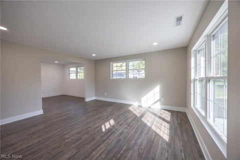 Tiny photo for 1923 Hillsdale Drive, Twinsburg, OH 44087 (MLS # 5252207)