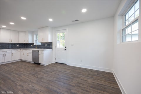 Tiny photo for 1923 Hillsdale Drive, Twinsburg, OH 44087 (MLS # 5252207)