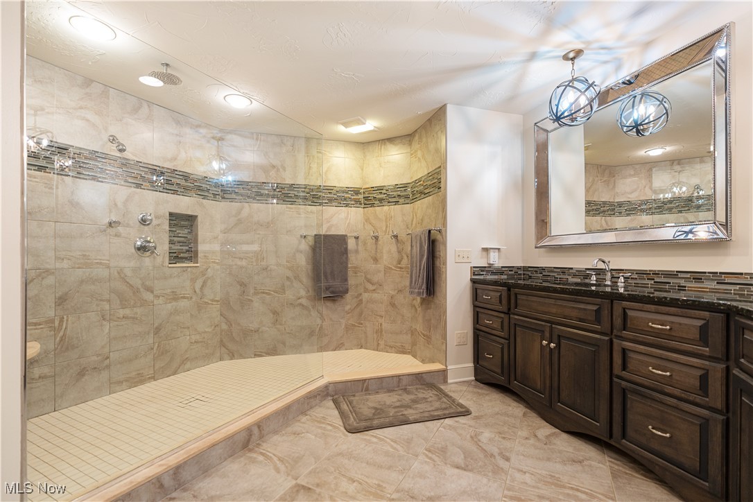 7828 Greenwich Boulevard, Massillon, Ohio image 38
