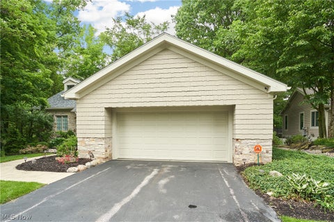 Tiny photo for 3445 E Glencoe Road, Richfield, OH 44286 (MLS # 5221691)