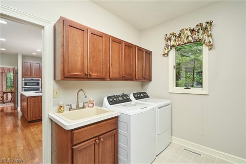 Tiny photo for 3445 E Glencoe Road, Richfield, OH 44286 (MLS # 5221691)