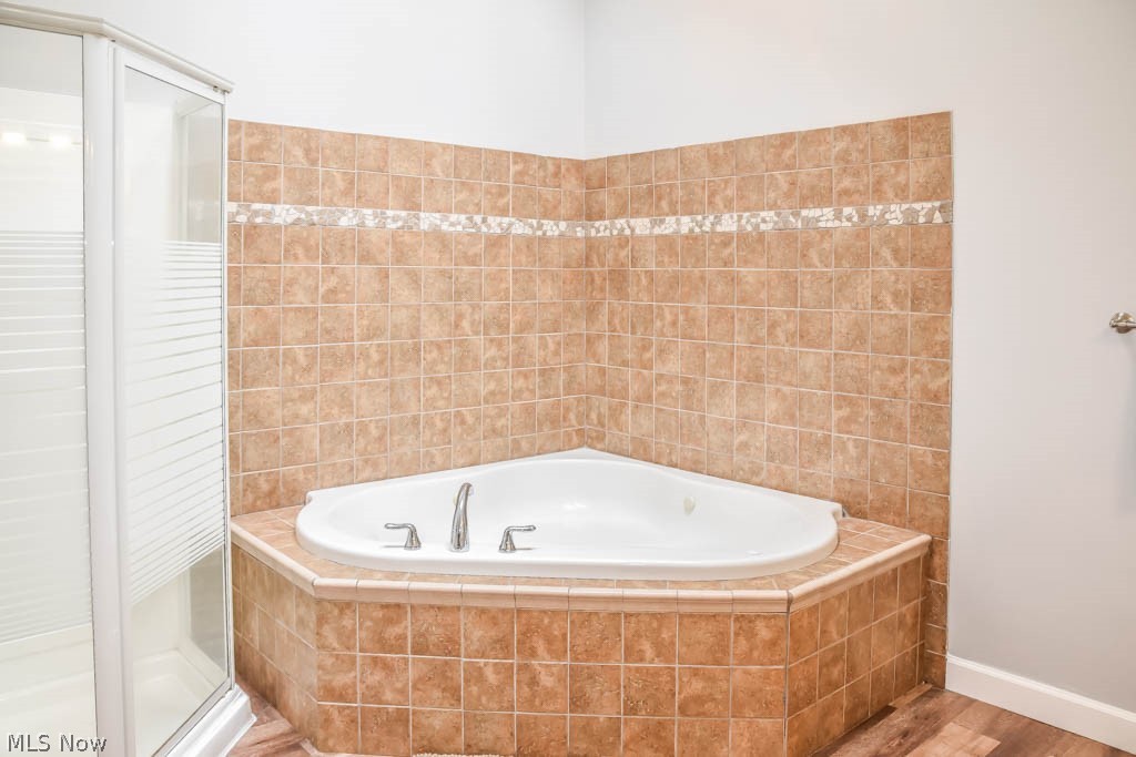 Silver Lake Little Farms - Residential