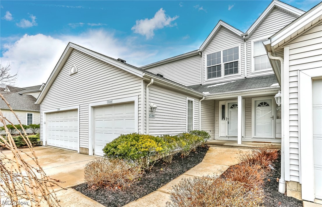 Meadows of Copley - Residential