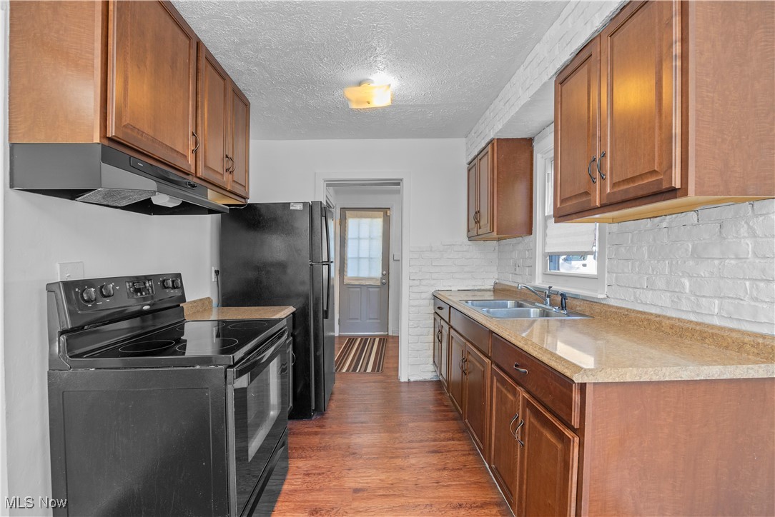 Cascade Colony - Residential