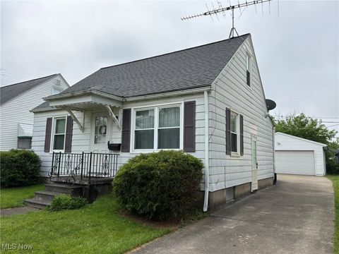 453 Kenyon Avenue Elyria OH 44035
