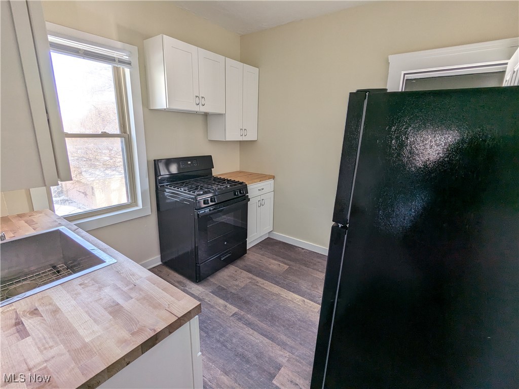 Cleveland, Ohio 44102, United States, 2 Bedrooms Bedrooms, ,1 BathroomBathrooms,Residential,Active,13151