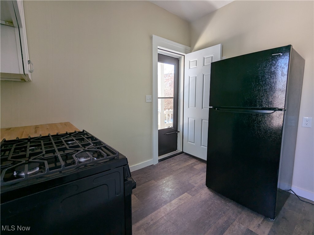 Cleveland, Ohio 44102, United States, 2 Bedrooms Bedrooms, ,1 BathroomBathrooms,Residential,Active,13151