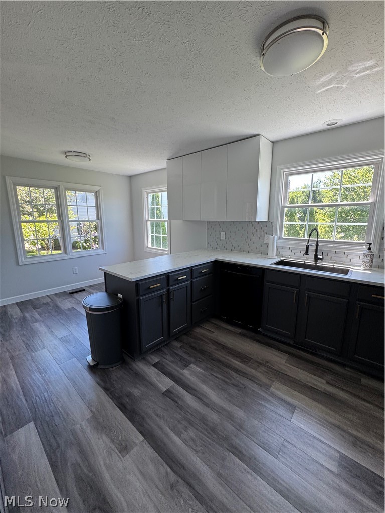 1835 Hickory Lane