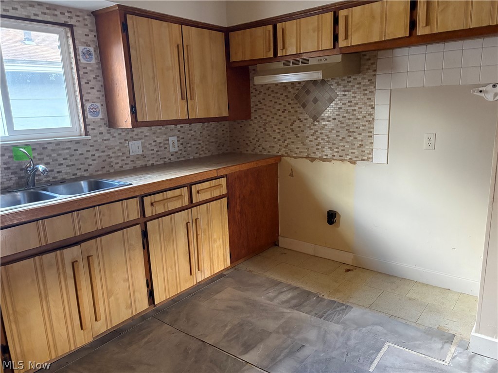 East Akron Terrace - Residential Income