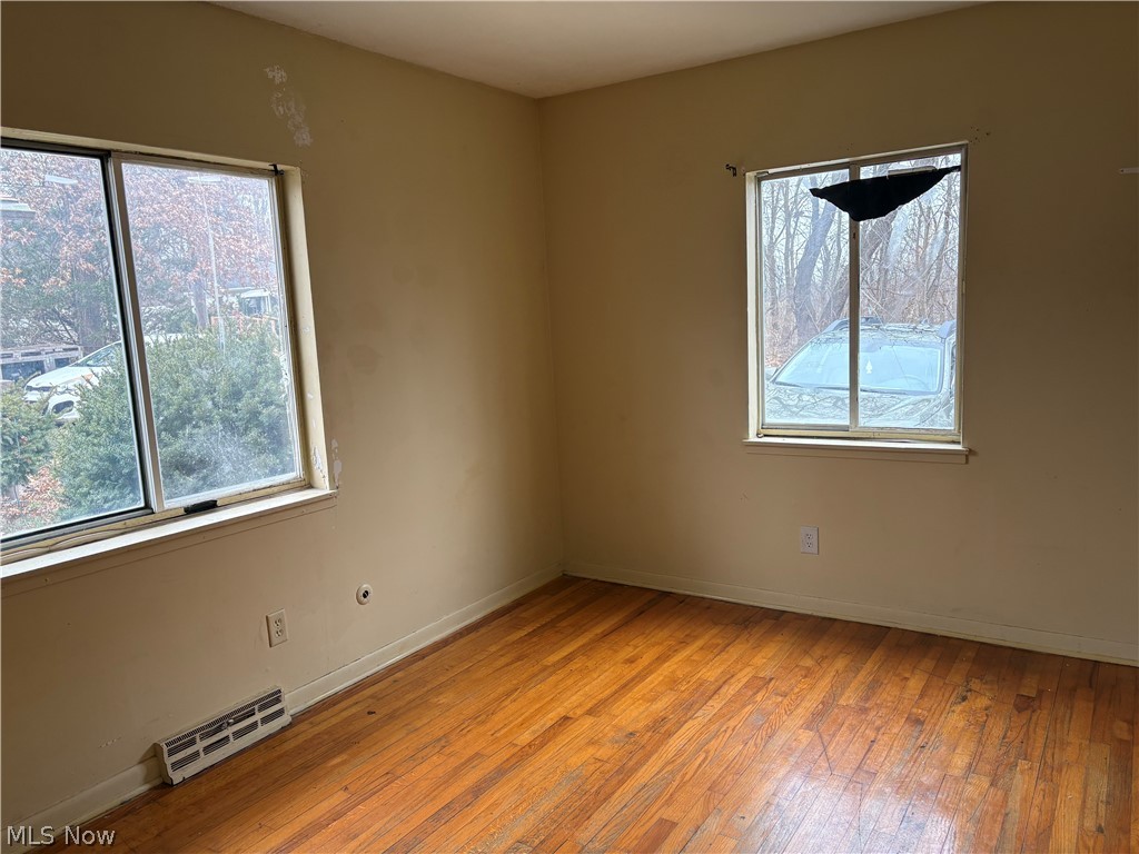 East Akron Terrace - Residential Income