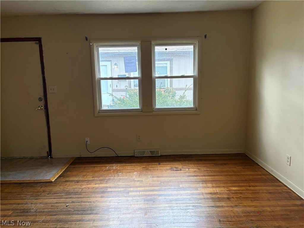 East Akron Terrace - Residential Income