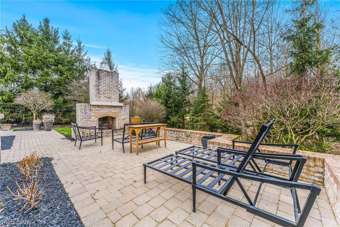 Founders Glen 1 - Residential