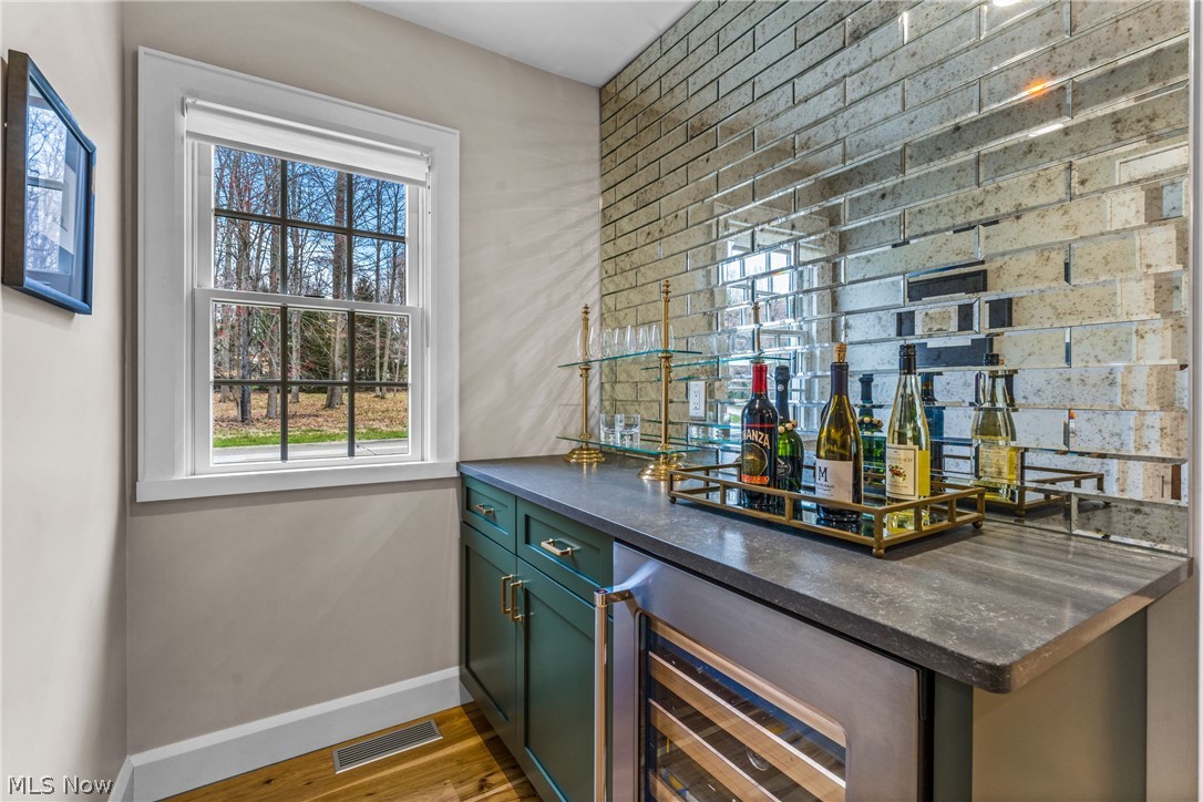 Founders Glen 1 - Residential