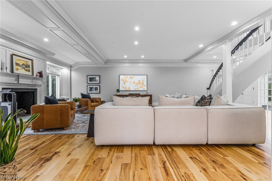 Founders Glen 1 - Residential