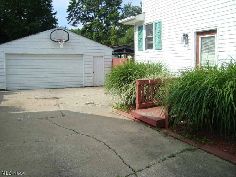 Goldestmac - Residential