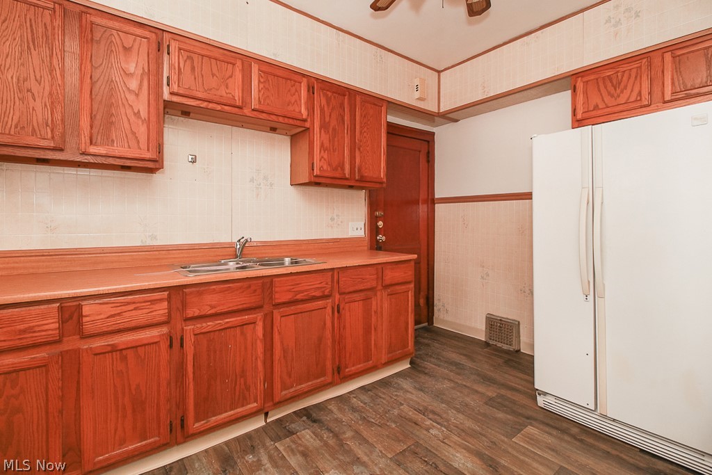 Brookside Park - Residential Lease