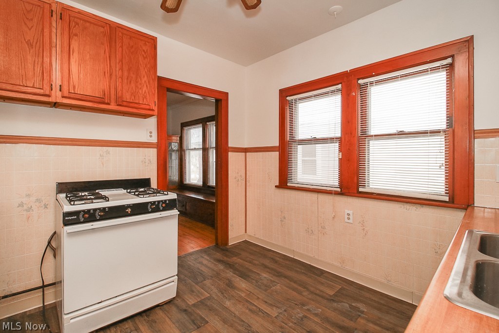 Brookside Park - Residential Lease