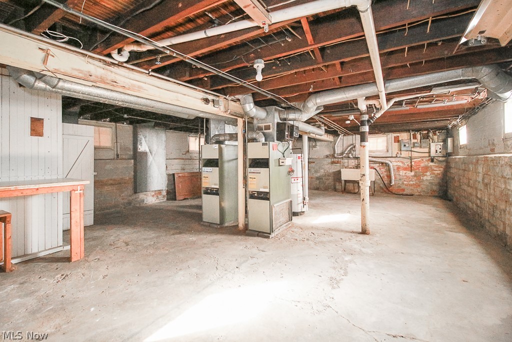 Brookside Park - Residential Lease