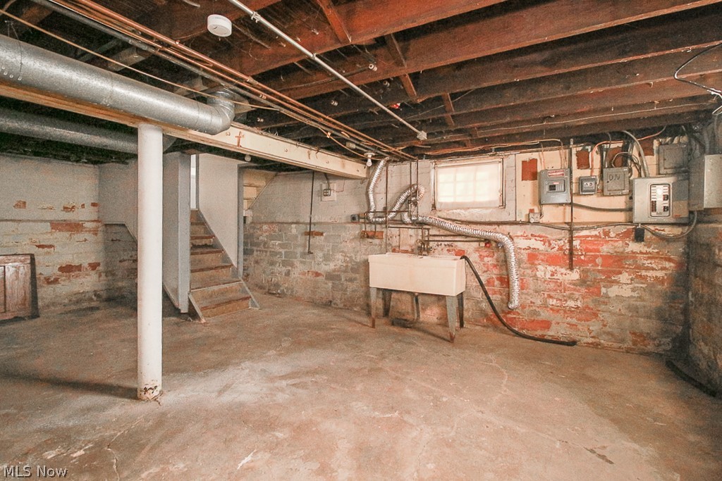 Brookside Park - Residential Lease