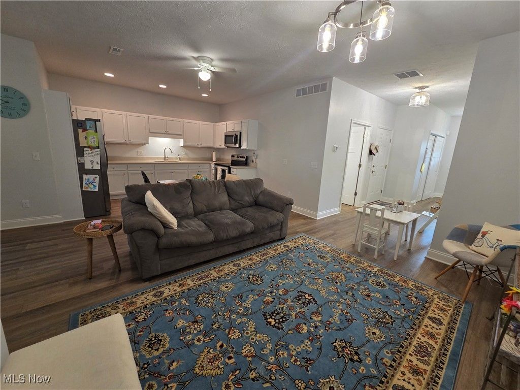 Photo of 654 Treadway Boulevard, Sheffield Lake, OH 44054 (MLS # 5180852)