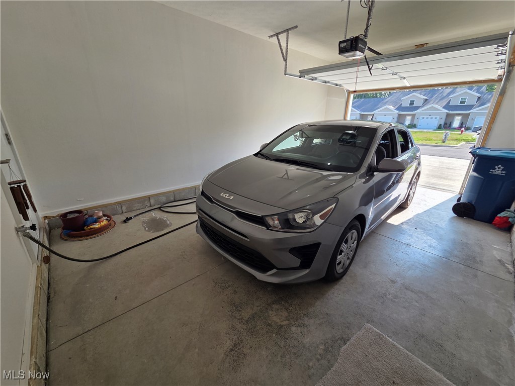 Treadway Ponds Twnhms - Residential