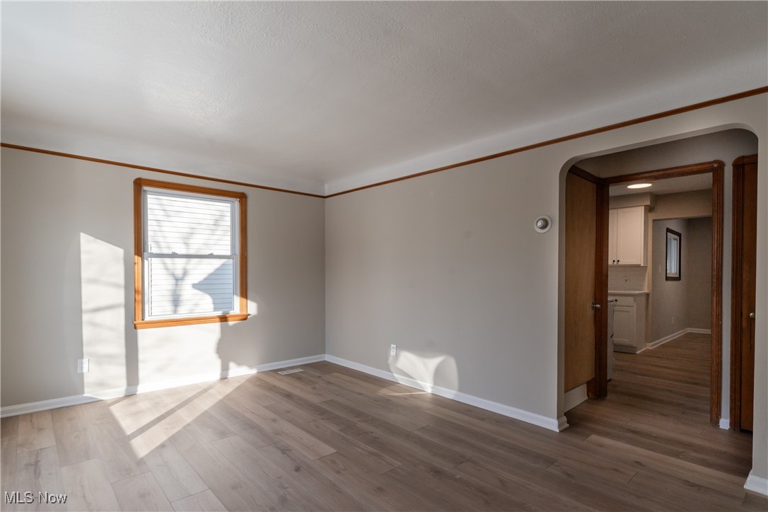 4827 E 88 Street, Garfield Heights, Ohio image 14