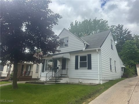 4827 E 88 Street, Garfield Heights, OH 44125 - #: 5125476