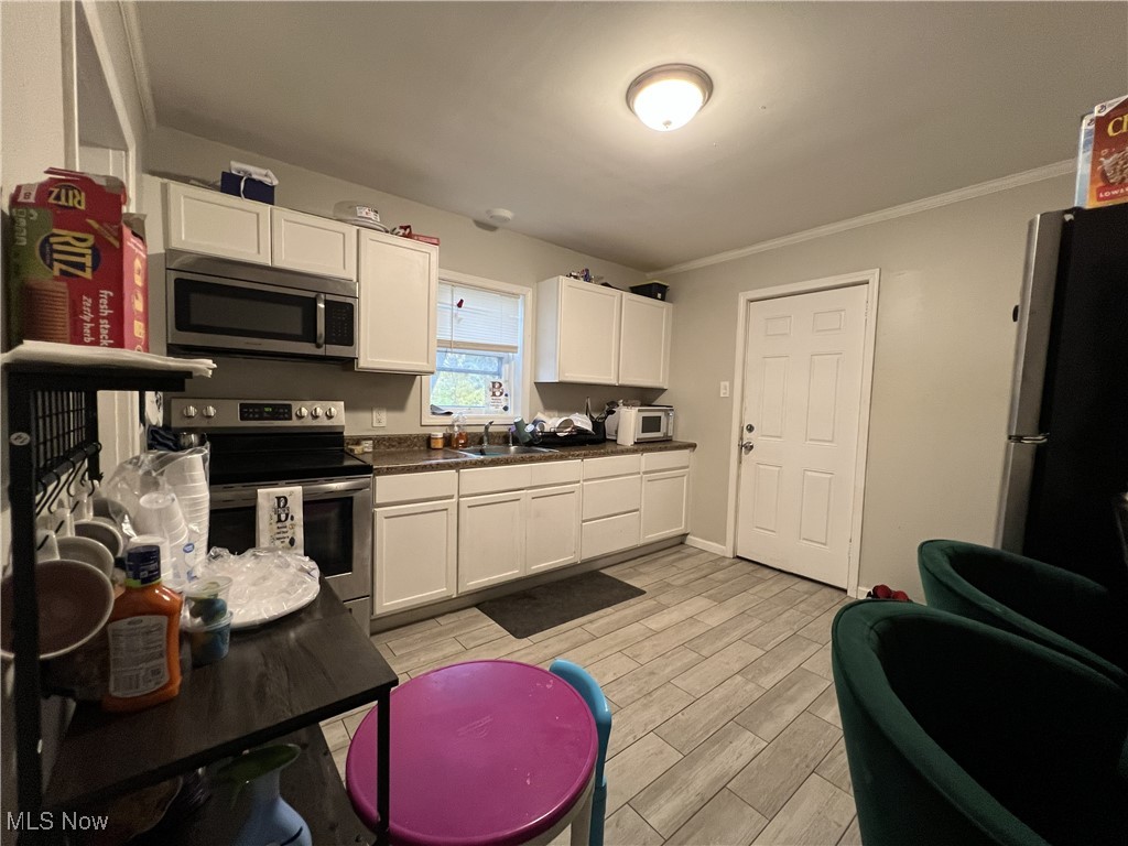 Schneider - Residential Income