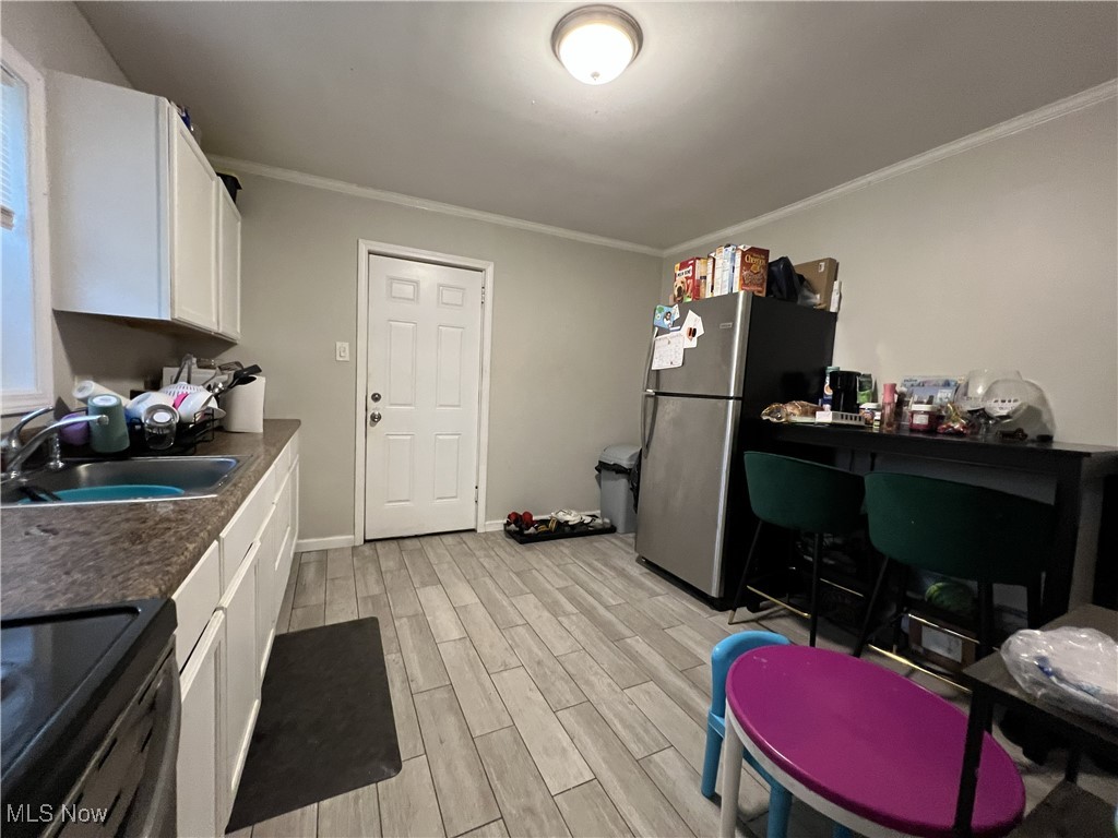 Schneider - Residential Income