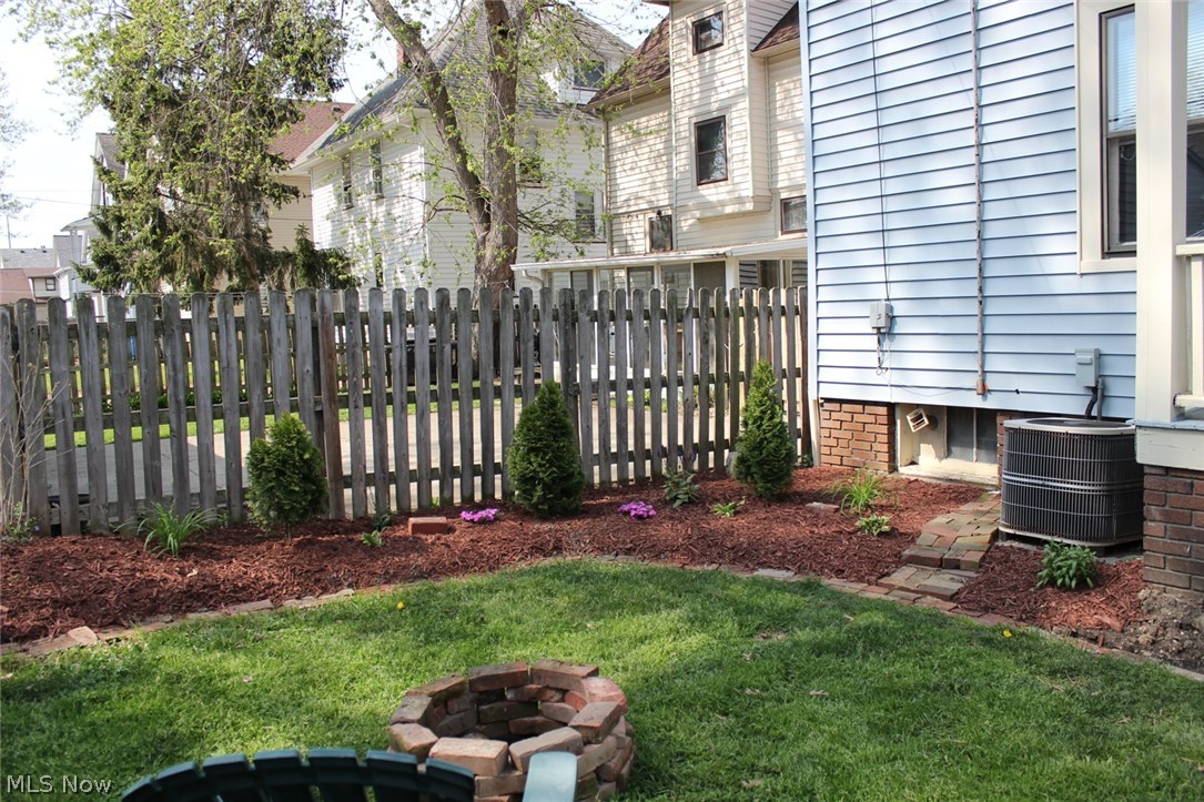 Lakewood Park - Residential Income