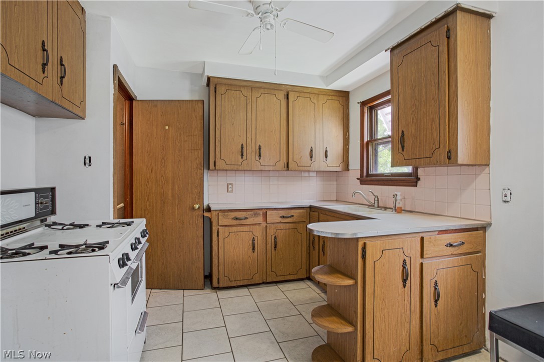 Ackley Holmsted - Residential