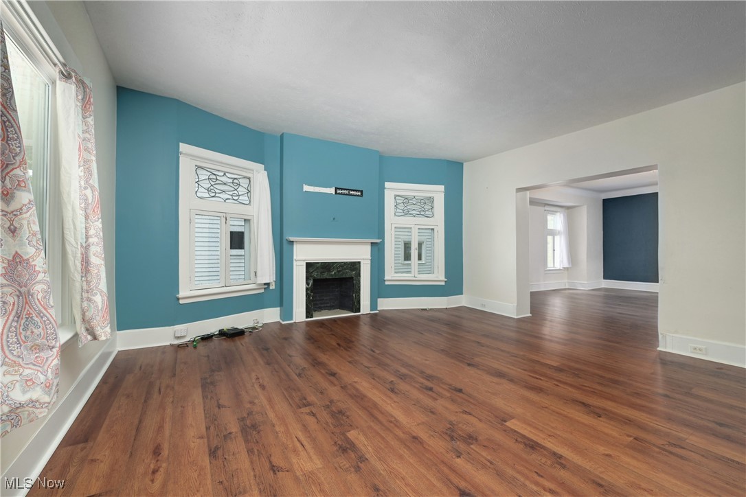 12610 Arliss Drive, Lakewood, Ohio image 12