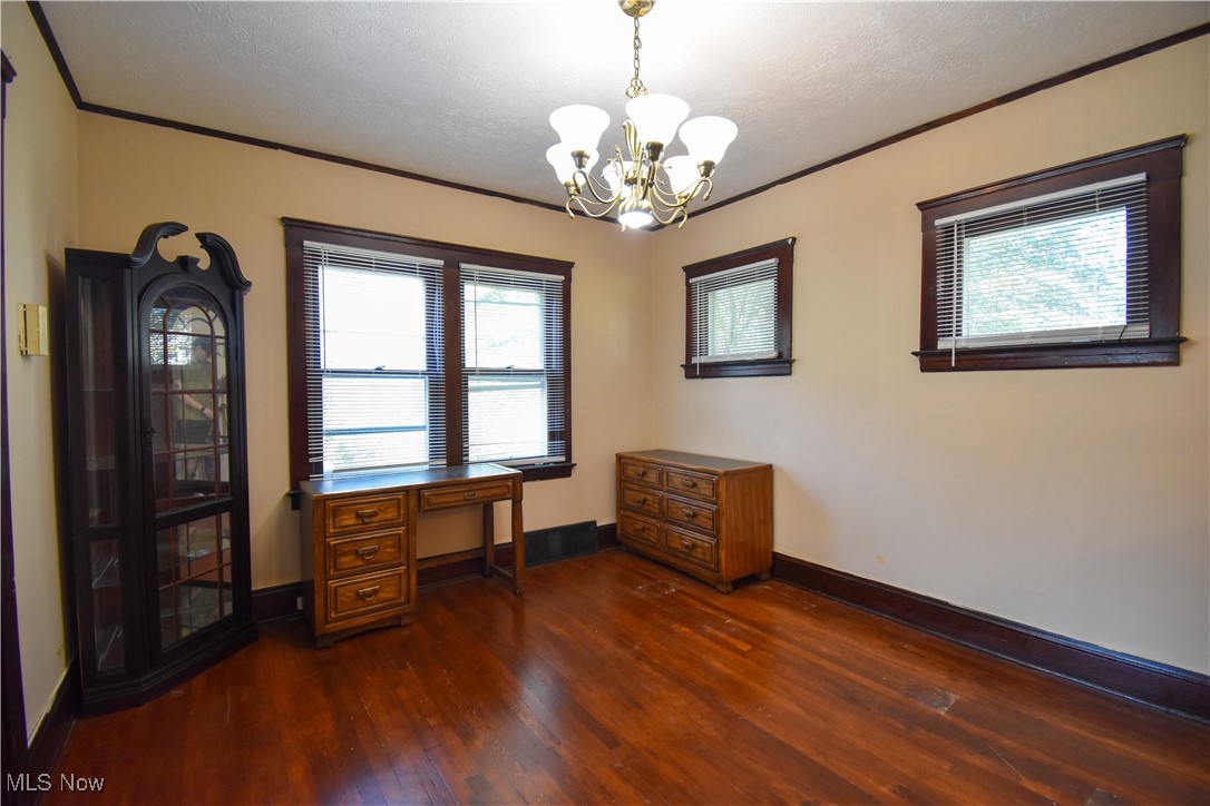 Walter H Tellings Oakmont - Residential