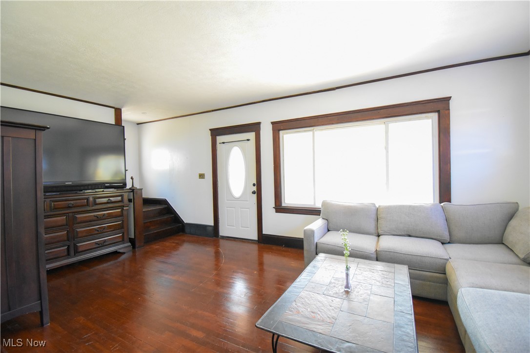 Walter H Tellings Oakmont - Residential