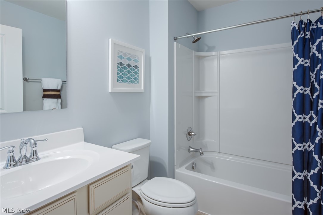 Shoreland Crossing - Residential