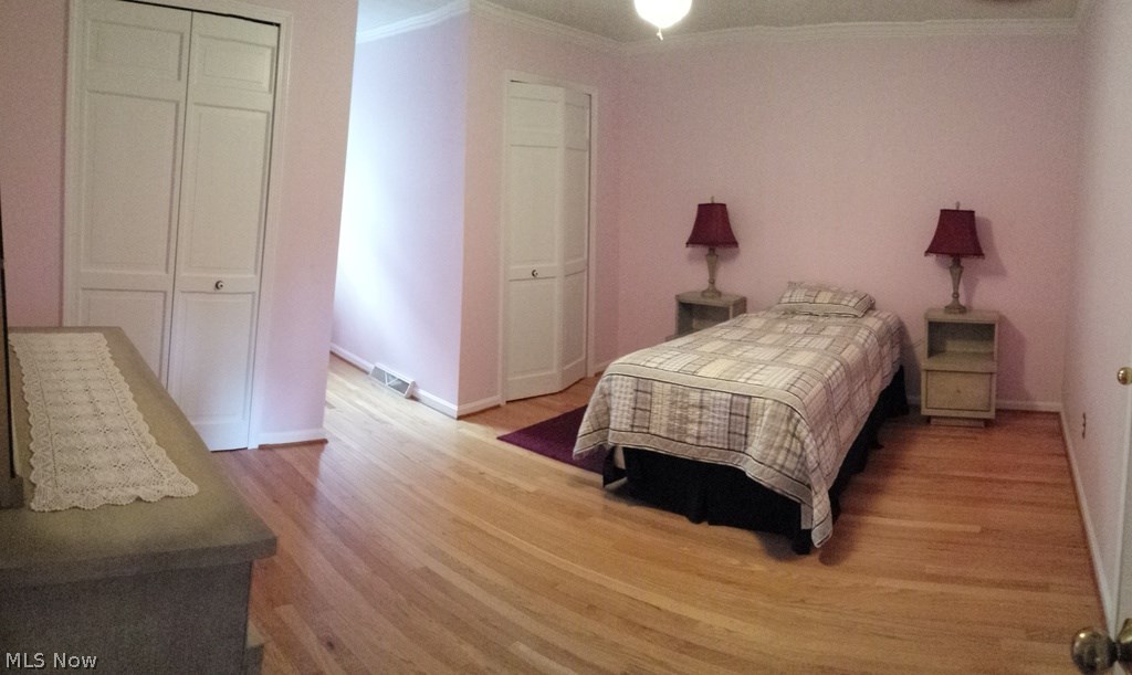 University Oaks - Residential