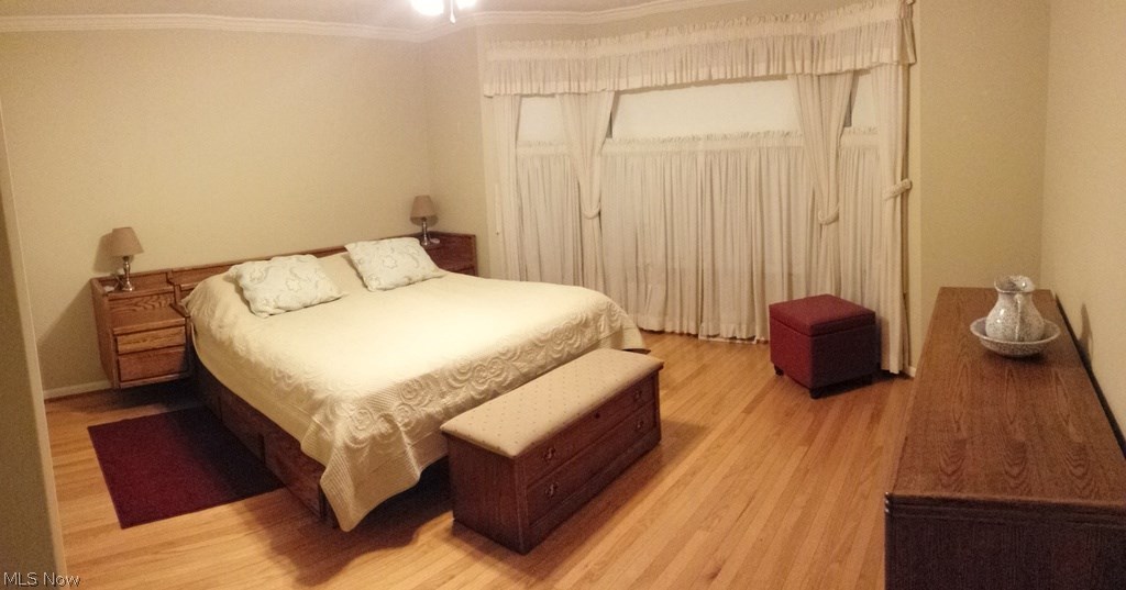 University Oaks - Residential