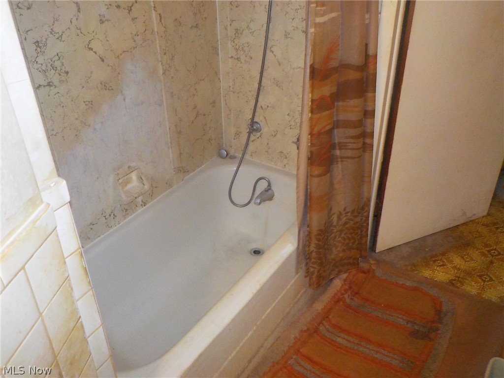 Elmwood Realty Cos Elmwood Bc - Residential