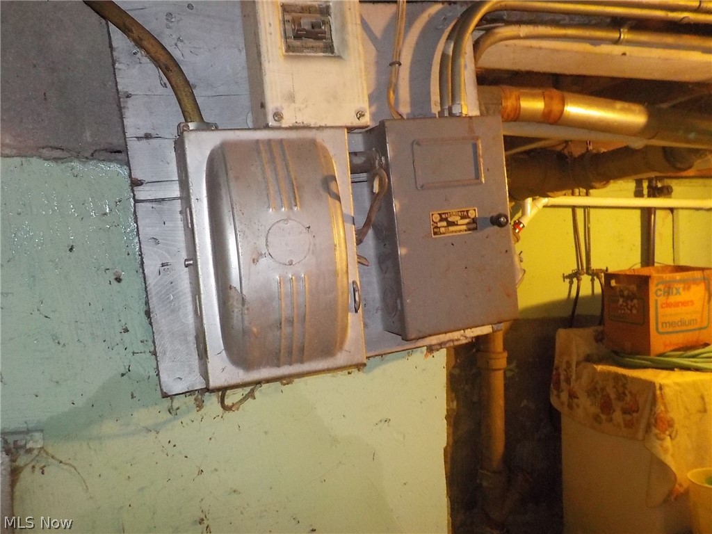 Elmwood Realty Cos Elmwood Bc - Residential