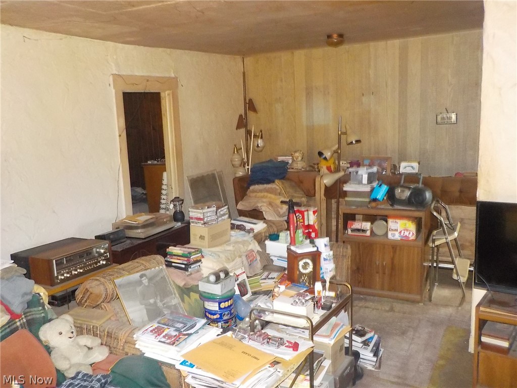 Elmwood Realty Cos Elmwood Bc - Residential