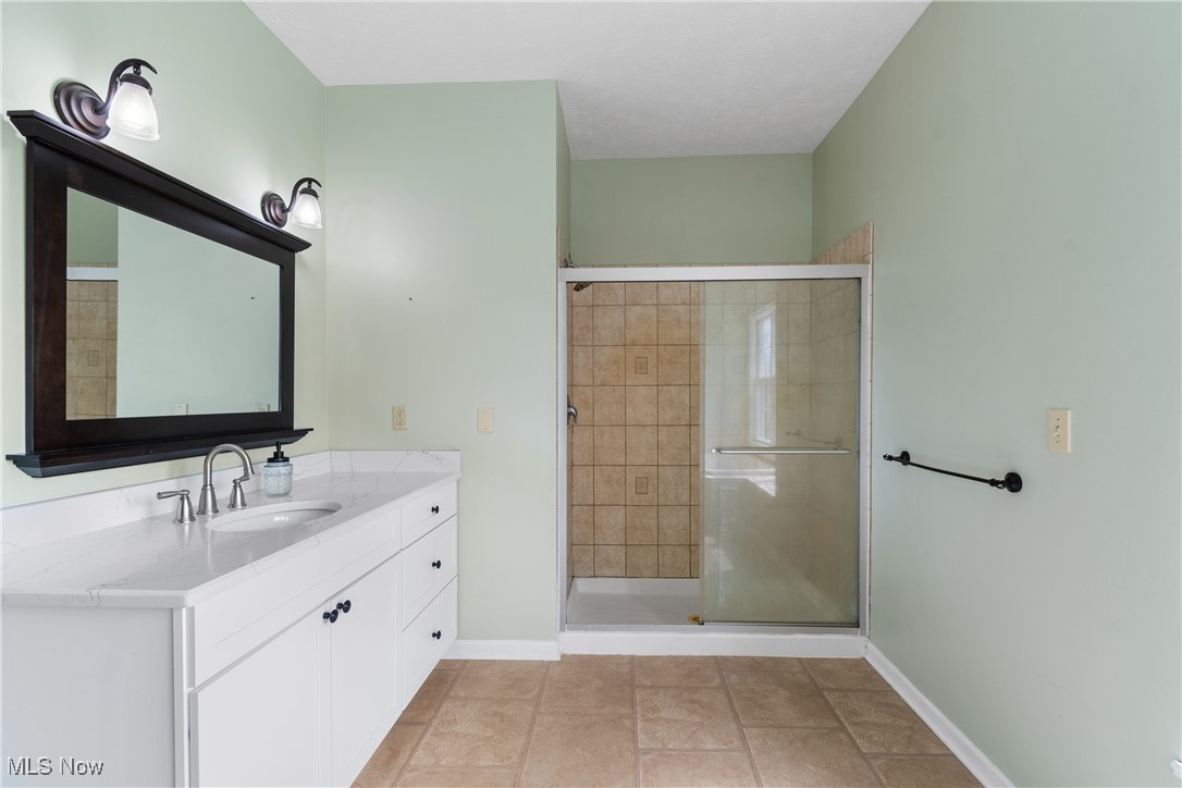 353 Granger Road, Medina, Ohio image 16