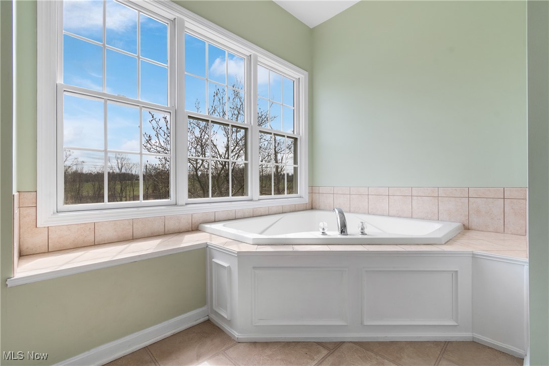 353 Granger Road, Medina, Ohio image 17