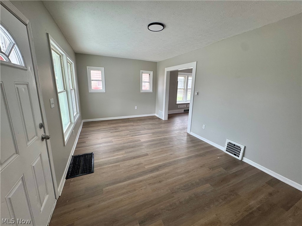 Stangs 02 - Residential