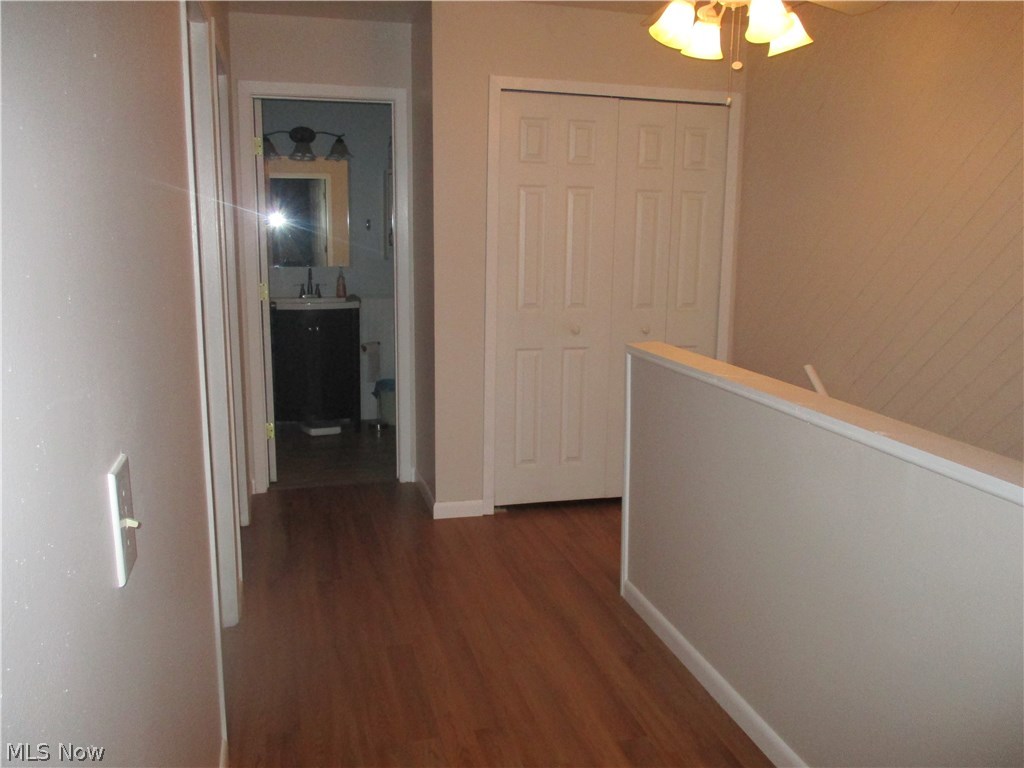 Kings Court Condo - Residential