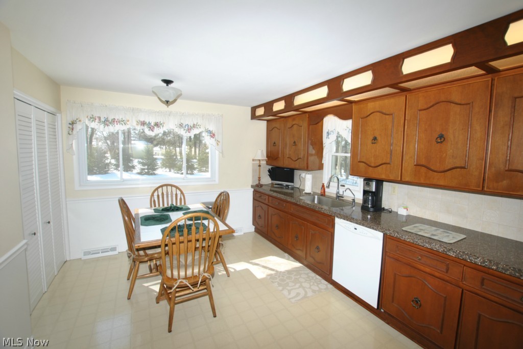 Joseph F Galaskas Royal Acres - Residential