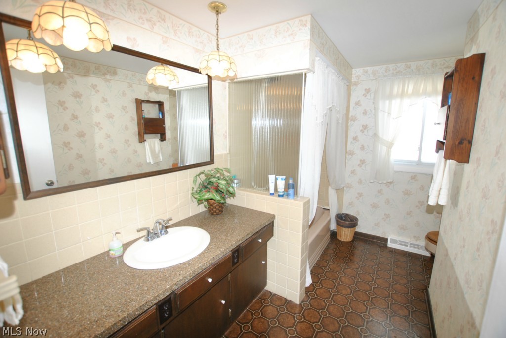 Joseph F Galaskas Royal Acres - Residential