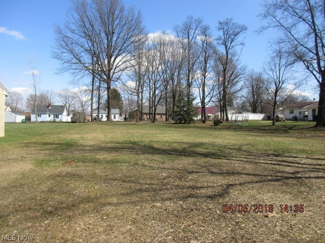 City lot on quiet dead end street. Verify taxes