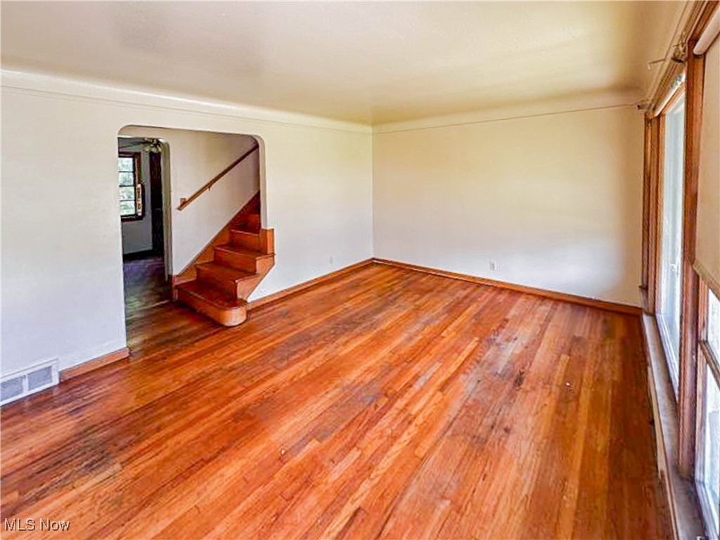 315 S Green Road
