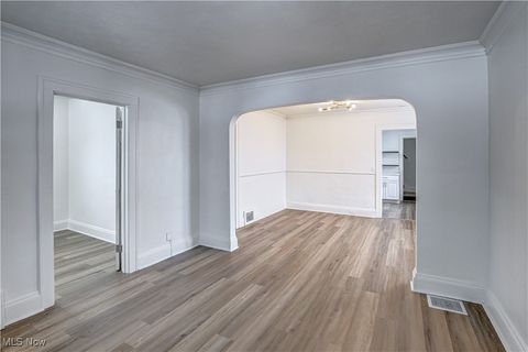 Tiny photo for 19901 Pawnee Avenue, Cleveland, OH 44119 (MLS # 5183698)