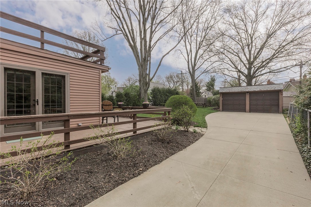 Rapid Transit Land Cos 01 - Residential